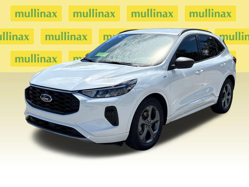 Certified 2023 Ford Escape ST-Line w/ Tech Pack #1 FWD image 16