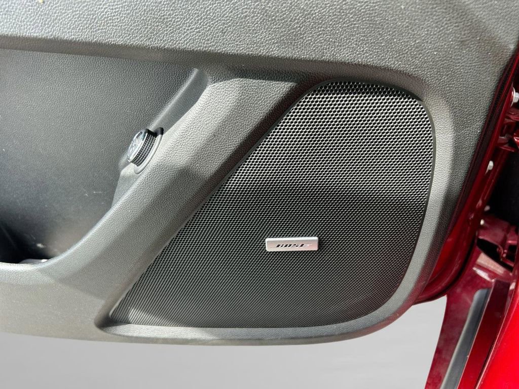 Used 2022 Chevrolet Traverse Premier FWD image 22