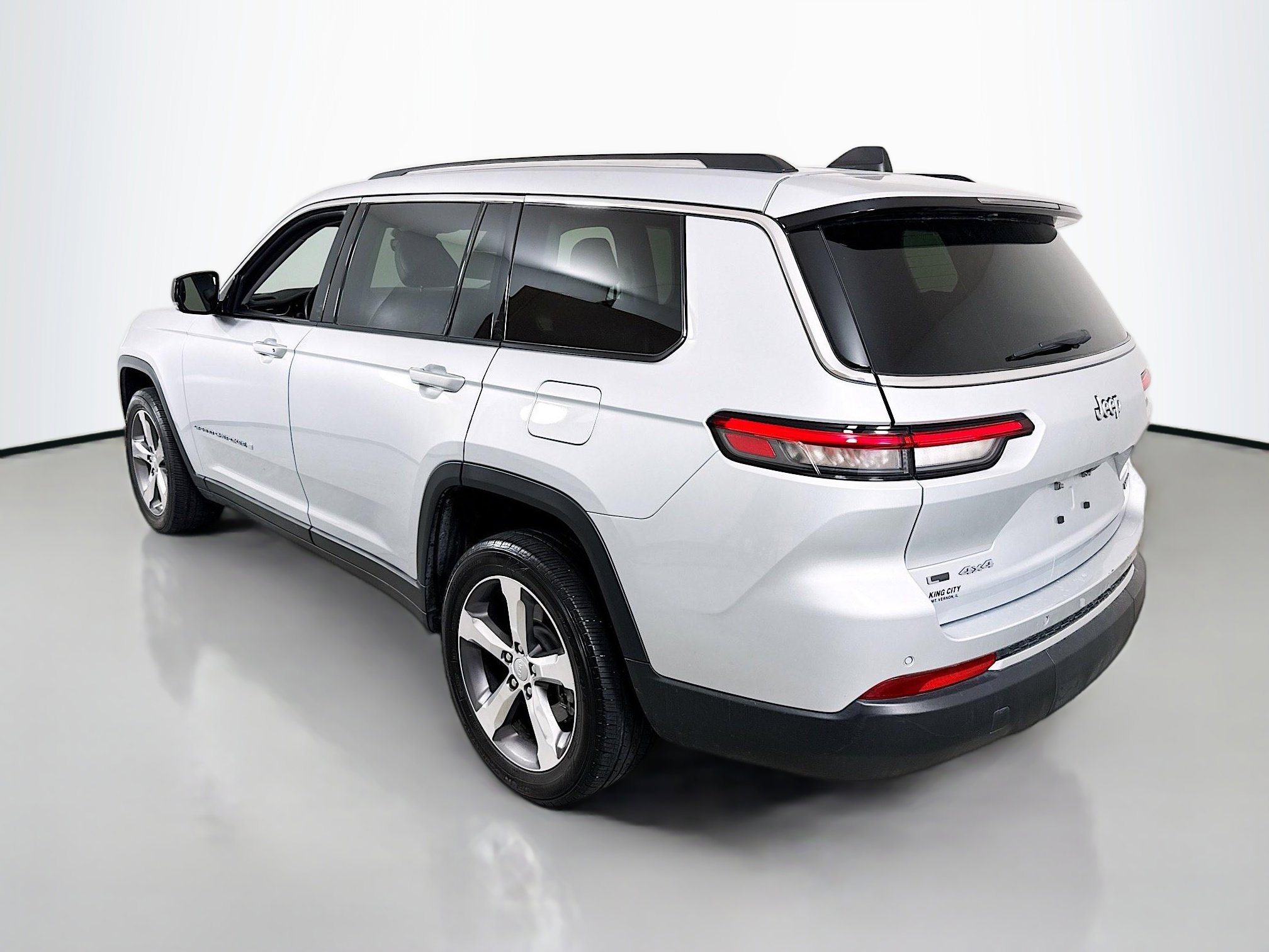 Used 2021 Jeep Grand Cherokee L Limited image 5