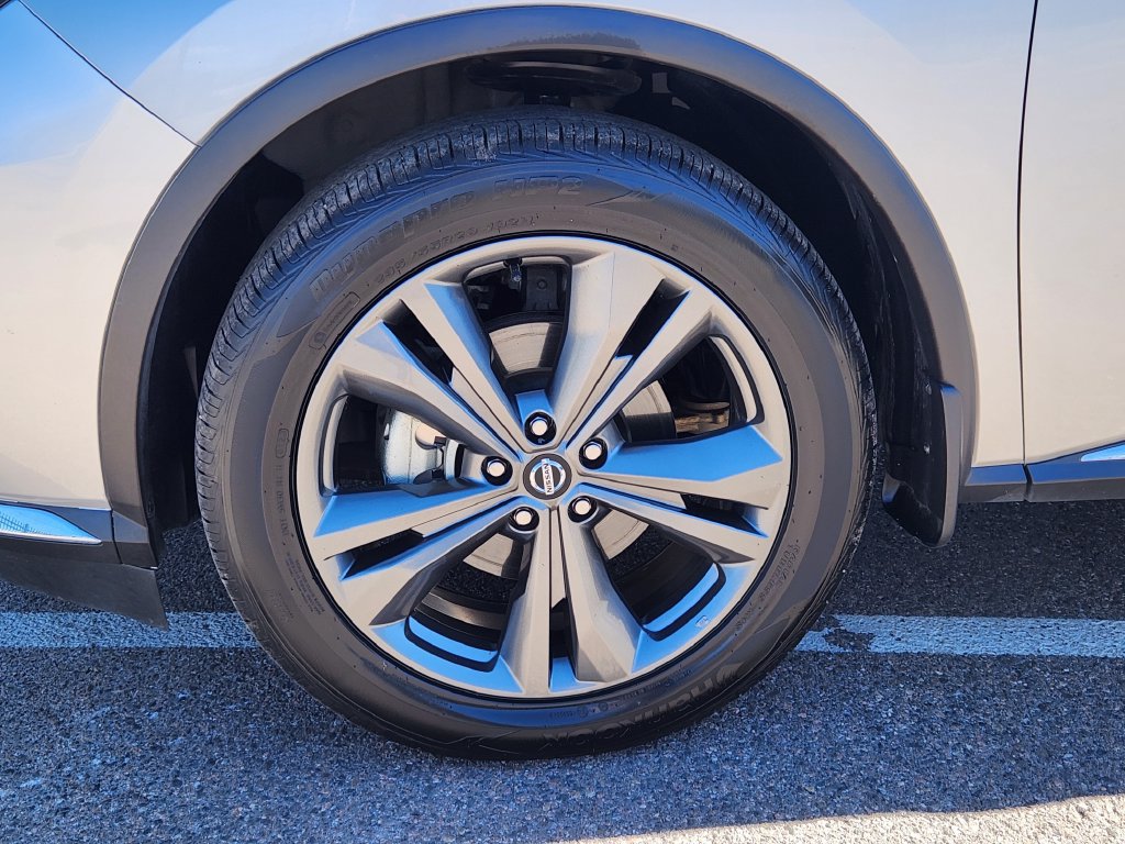 Certified 2019 Nissan Murano Platinum w/ Cargo Package AWD/4WD image 9