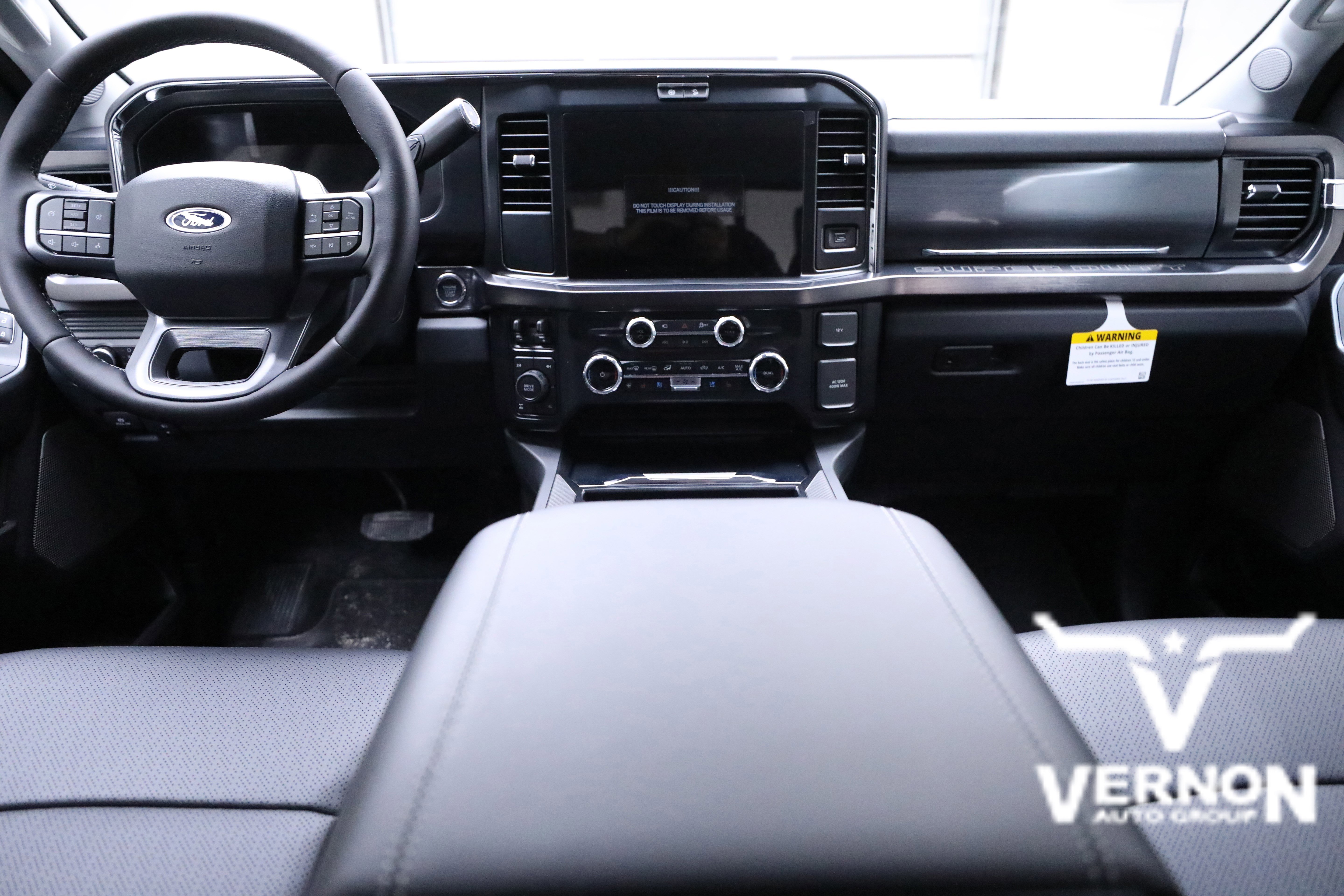 New 2026 Ford F250 Lariat w/ Chrome Package image 13