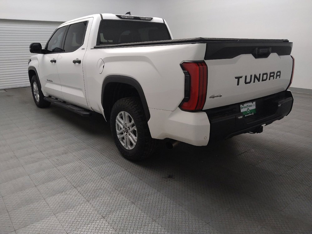 Used 2022 Toyota Tundra SR5 w/ SR5 Convenience Package AWD/4WD image 5