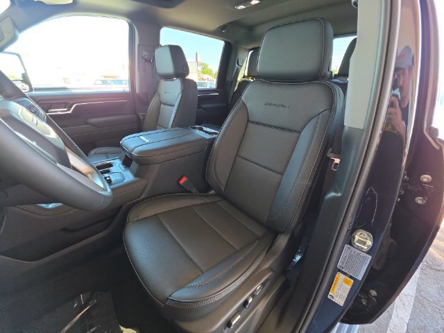 New 2026 GMC Sierra 3500 Denali w/ Denali Reserve Package AWD/4WD image 19