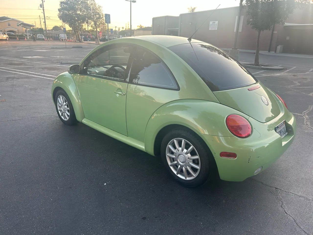 Used 2004 Volkswagen Beetle GLS image 21