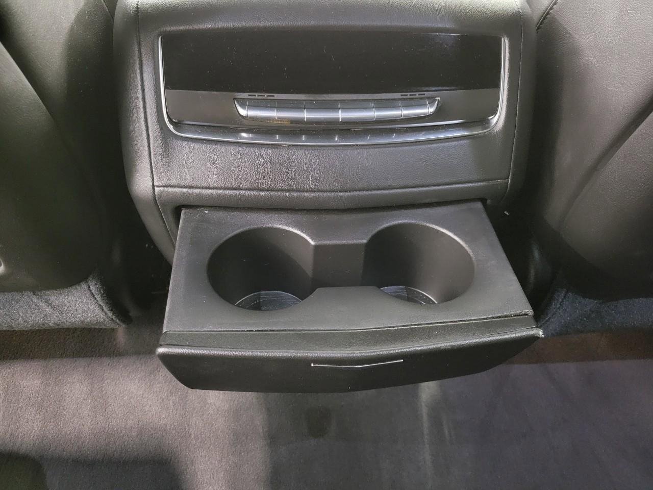 Certified 2021 Cadillac Escalade Premium Luxury w/ LPO, Radiant Package image 26