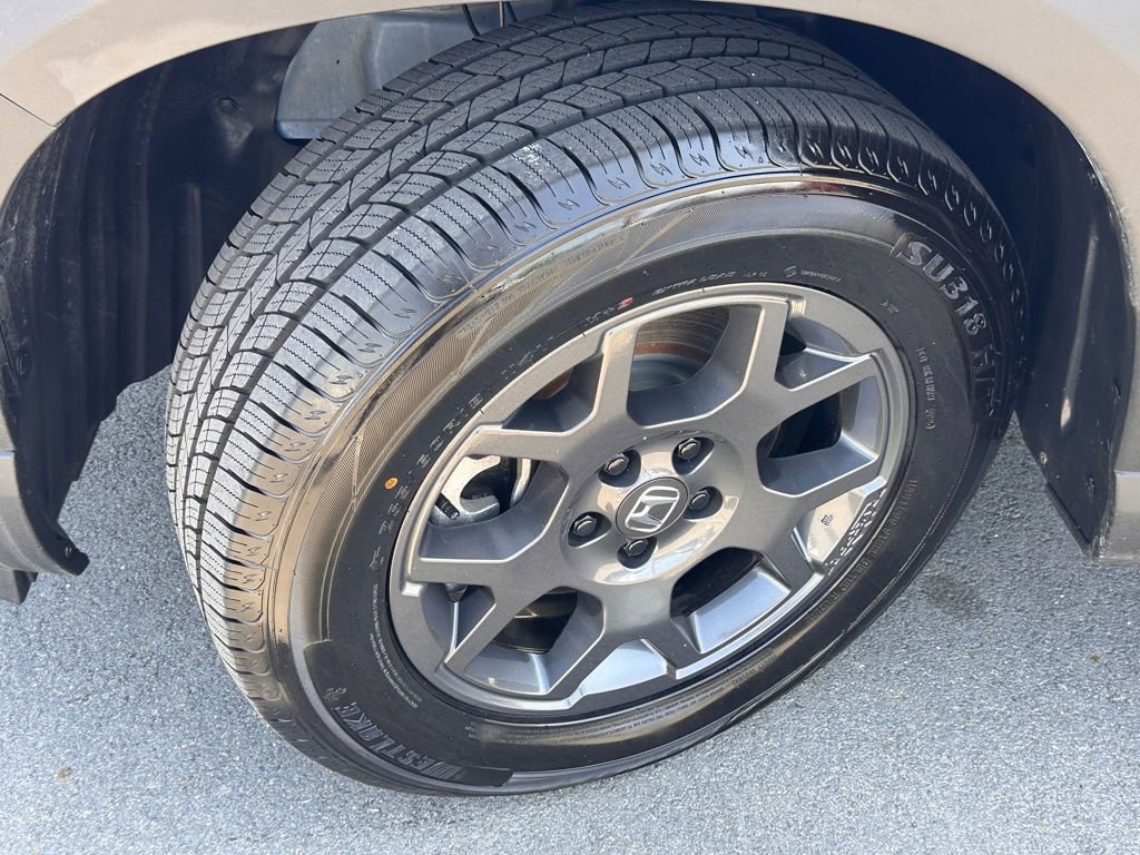 Used 2023 Honda Pilot TrailSport image 42