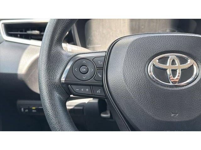 Used 2024 Toyota Corolla LE FWD image 25