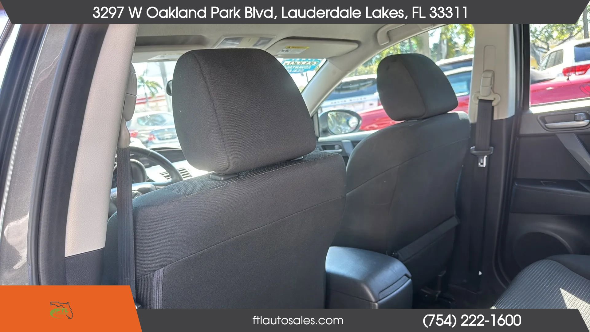 Used 2013 MAZDA MAZDA3 i Touring image 28