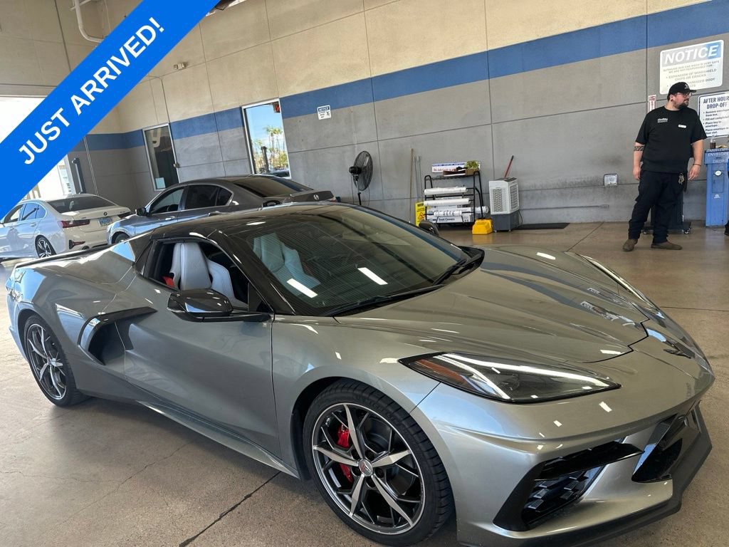 Used 2023 Chevrolet Corvette Stingray Convertible w/ 1LT RWD image 2