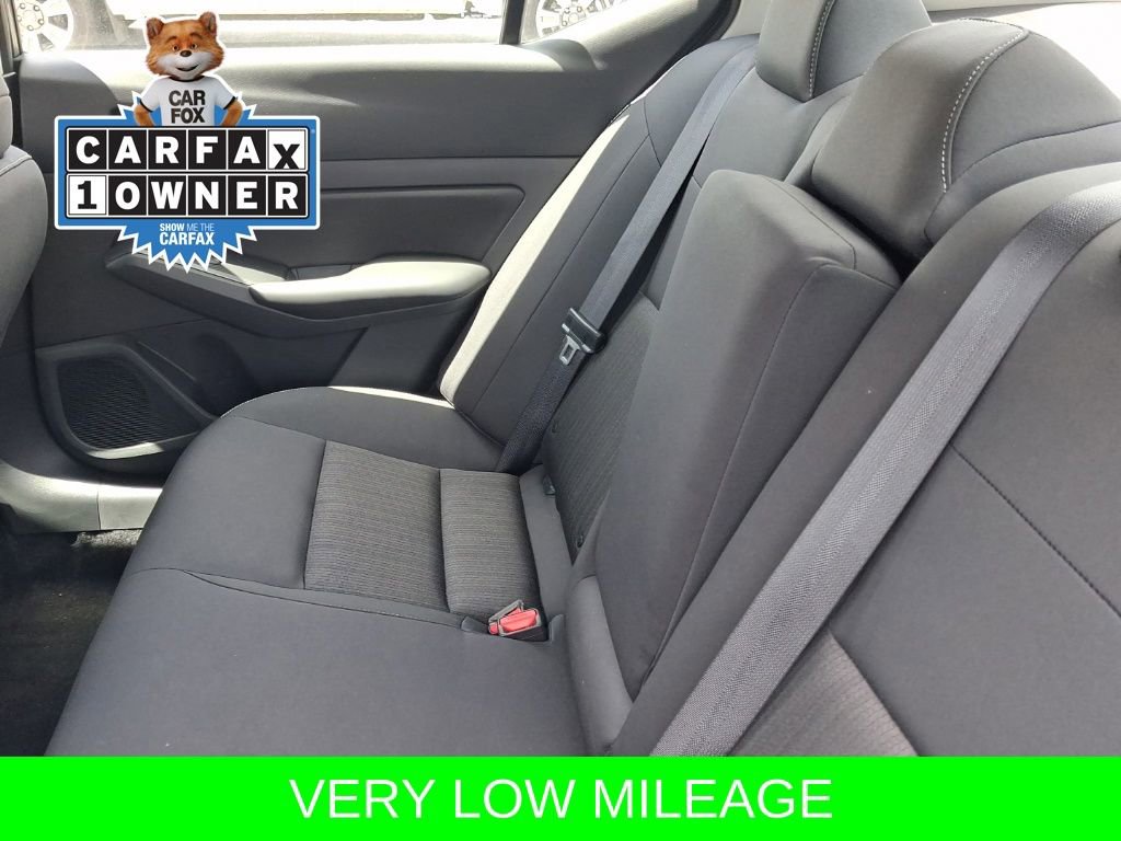 Used 2025 Nissan Altima 2.5 S FWD image 11
