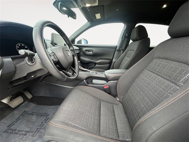 Used 2025 Honda HR-V Sport image 9