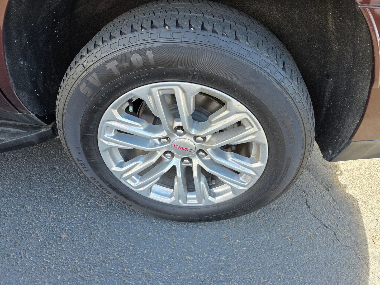 Used 2023 GMC Yukon SLT image 9