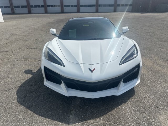 Used 2025 Chevrolet Corvette Z06 w/ Battery Protection Package image 3