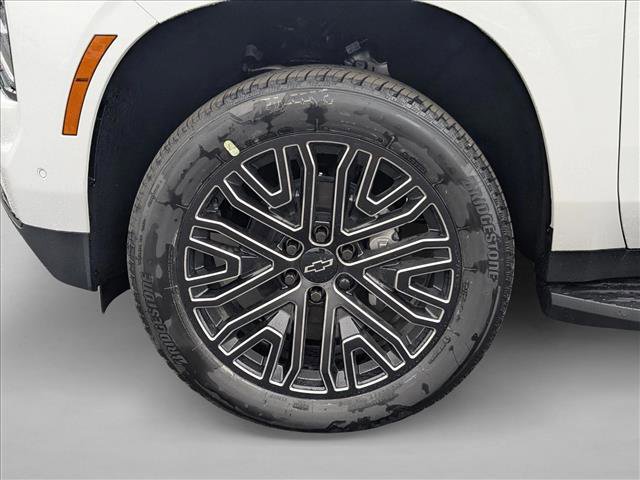 New 2026 Chevrolet Suburban RST image 10