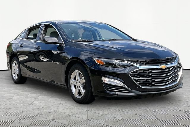 Used 2023 Chevrolet Malibu LS FWD image 1