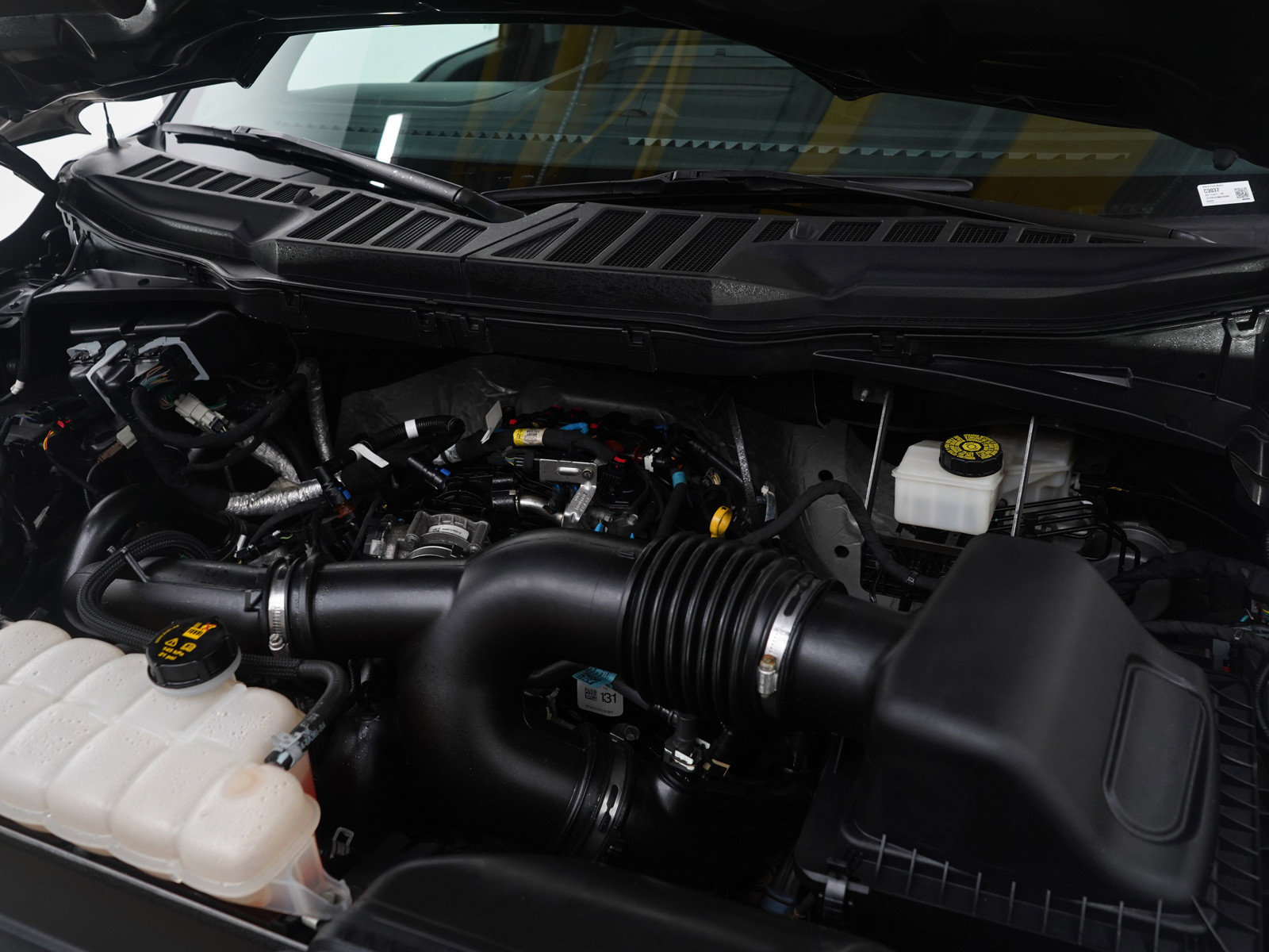 Used 2021 Ford F150 XLT image 32