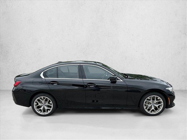 Used 2026 BMW 330i xDrive Sedan AWD/4WD image 4