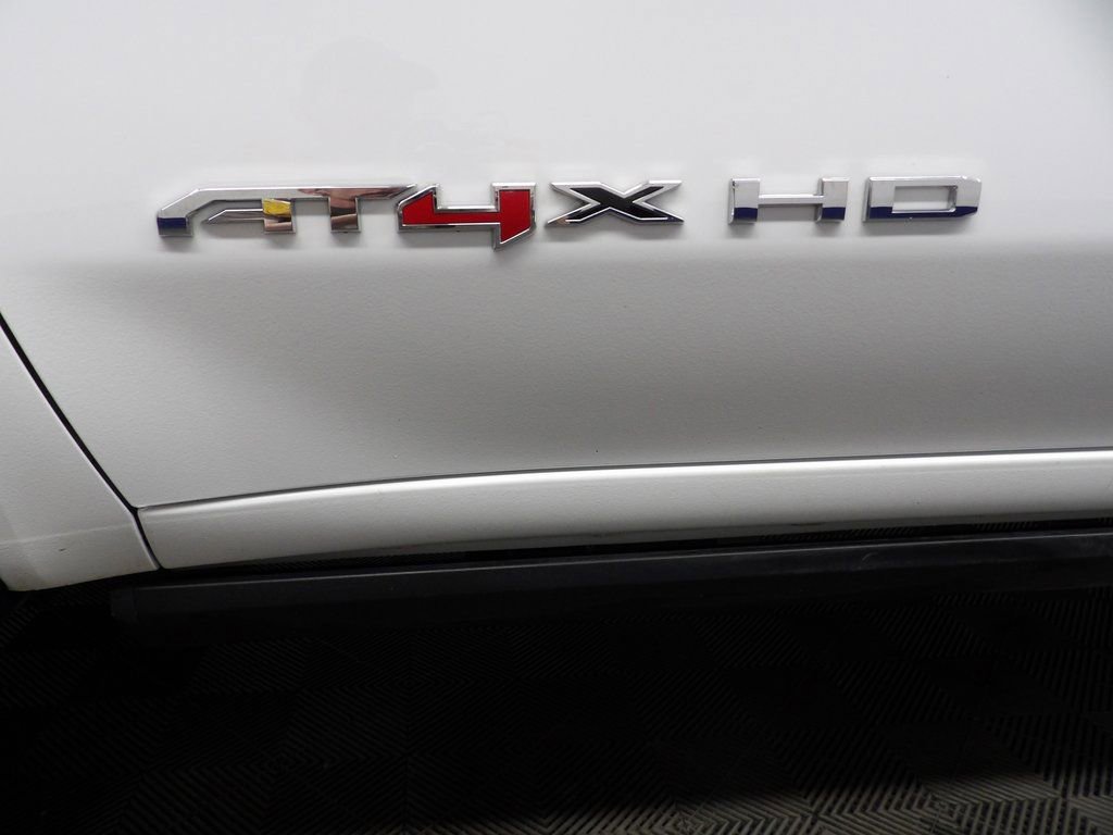 Used 2025 GMC Sierra 2500 AT4X image 52