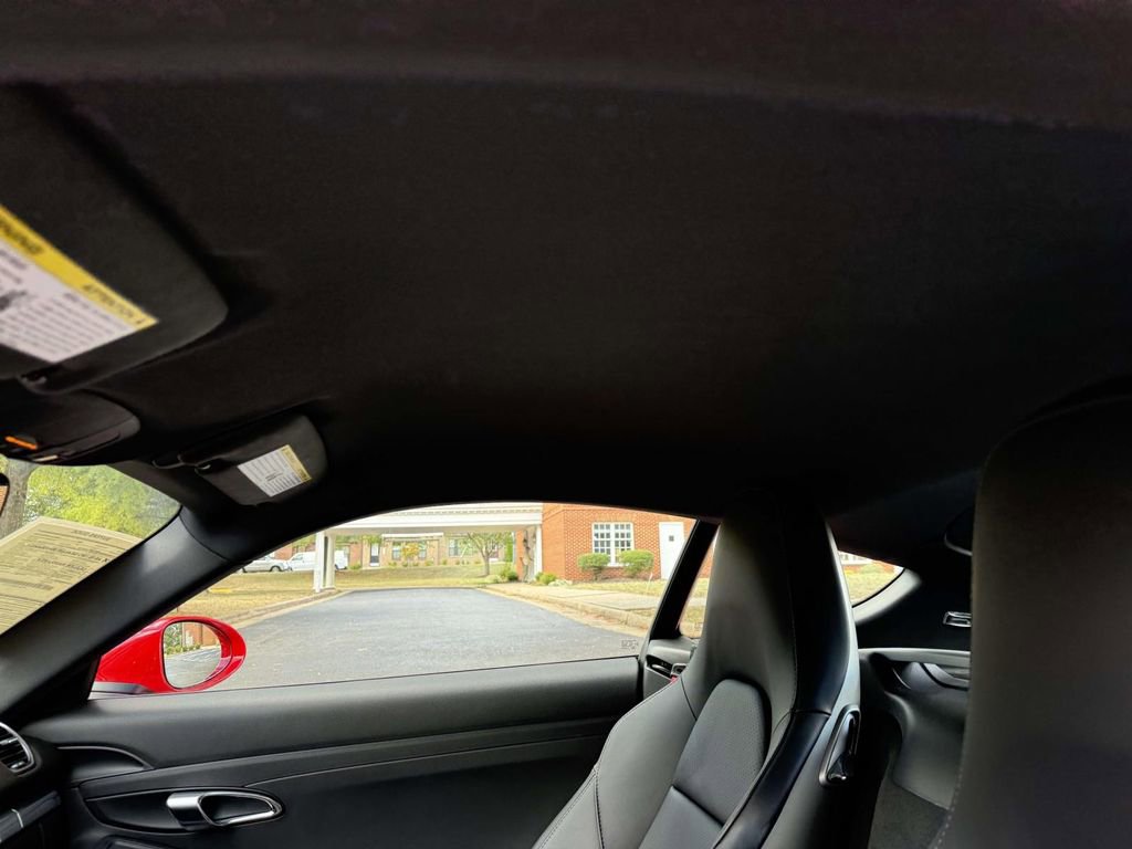 Used 2024 Porsche 718 Cayman image 16