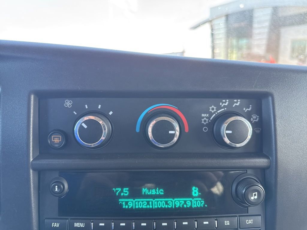 Used 2024 Chevrolet Express 3500 LS image 16