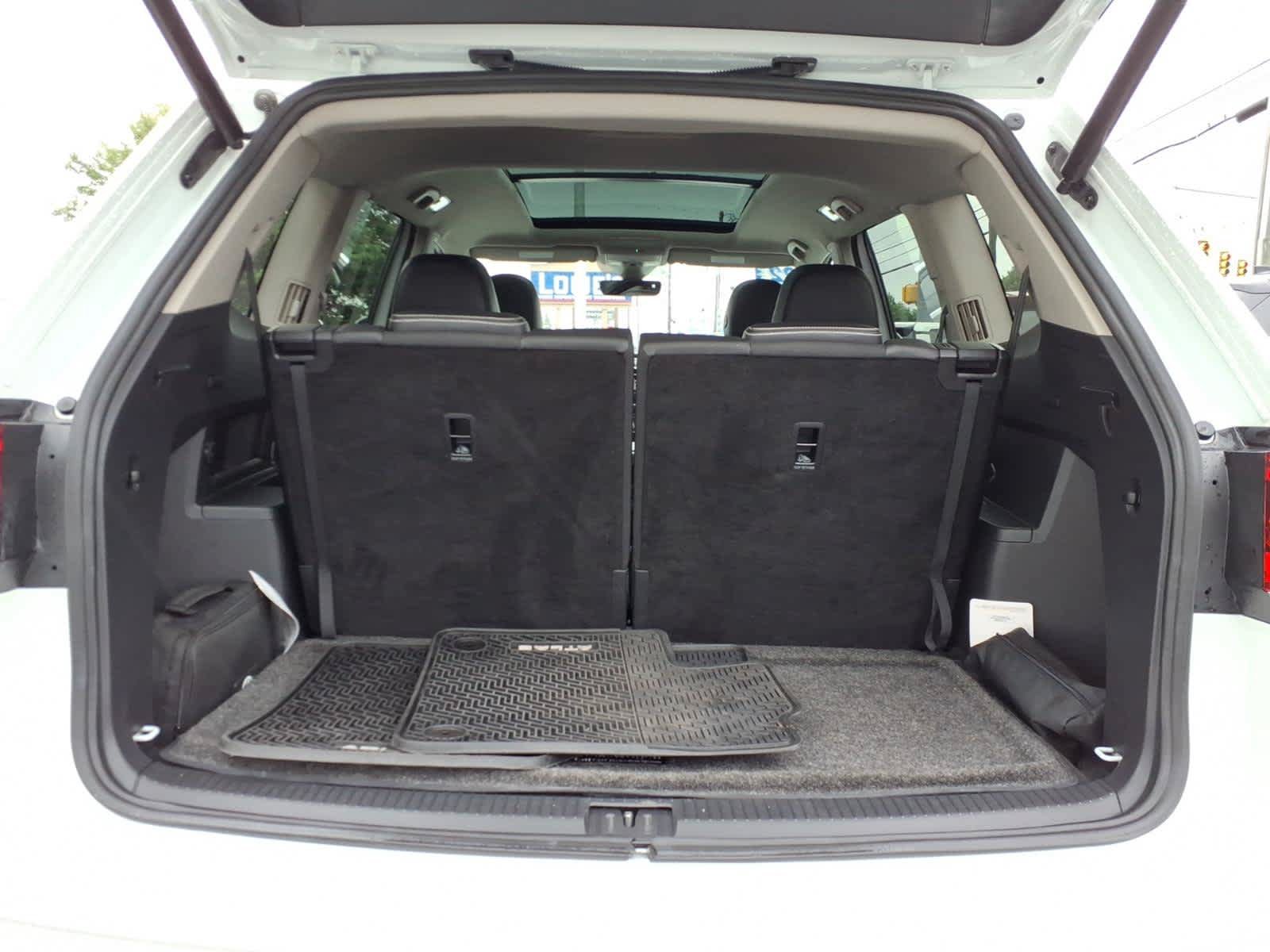 Used 2022 Volkswagen Atlas SEL AWD/4WD image 18