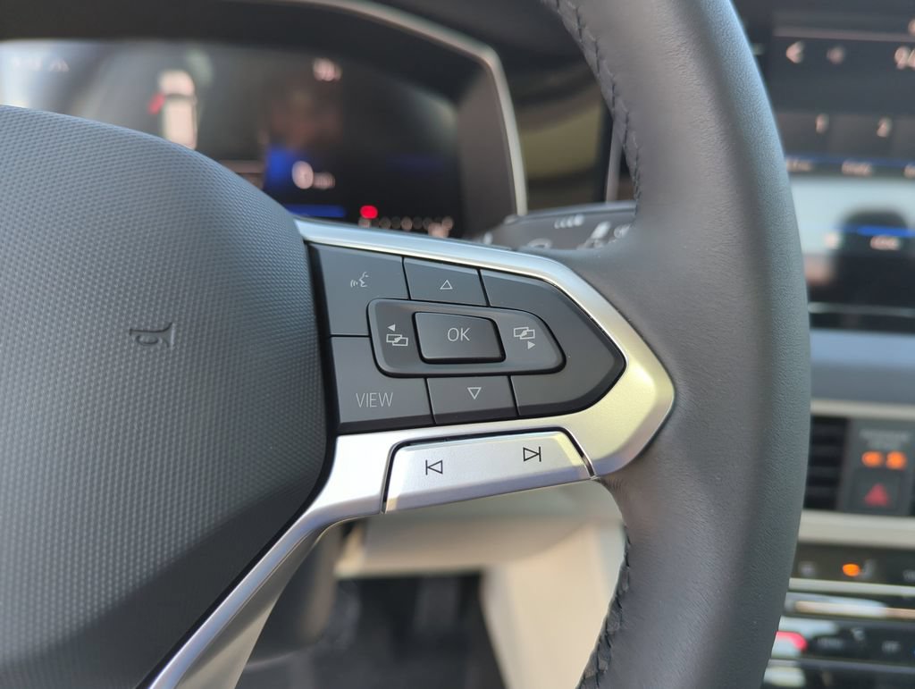 New 2026 Volkswagen Jetta SE FWD image 38