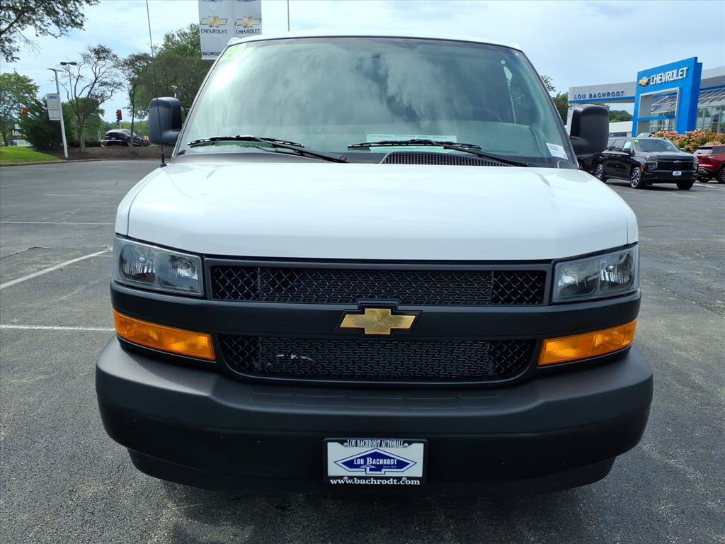 New 2026 Chevrolet Express 3500 w/ Driver Convenience Package RWD image 2