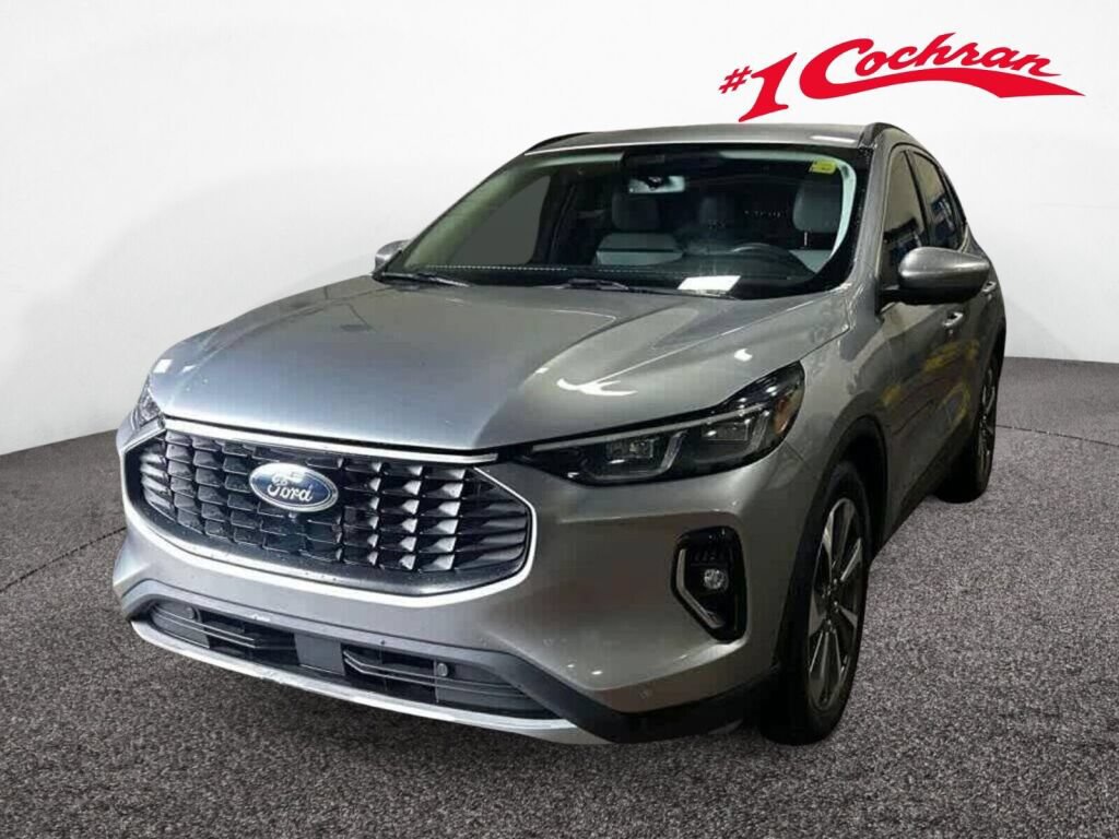 Used 2023 Ford Escape Platinum FWD image 31