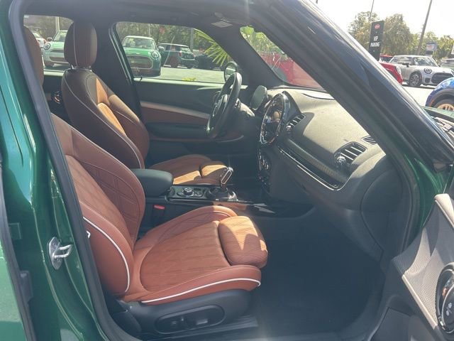 Used 2022 MINI Cooper Clubman S w/ Premium Package image 11