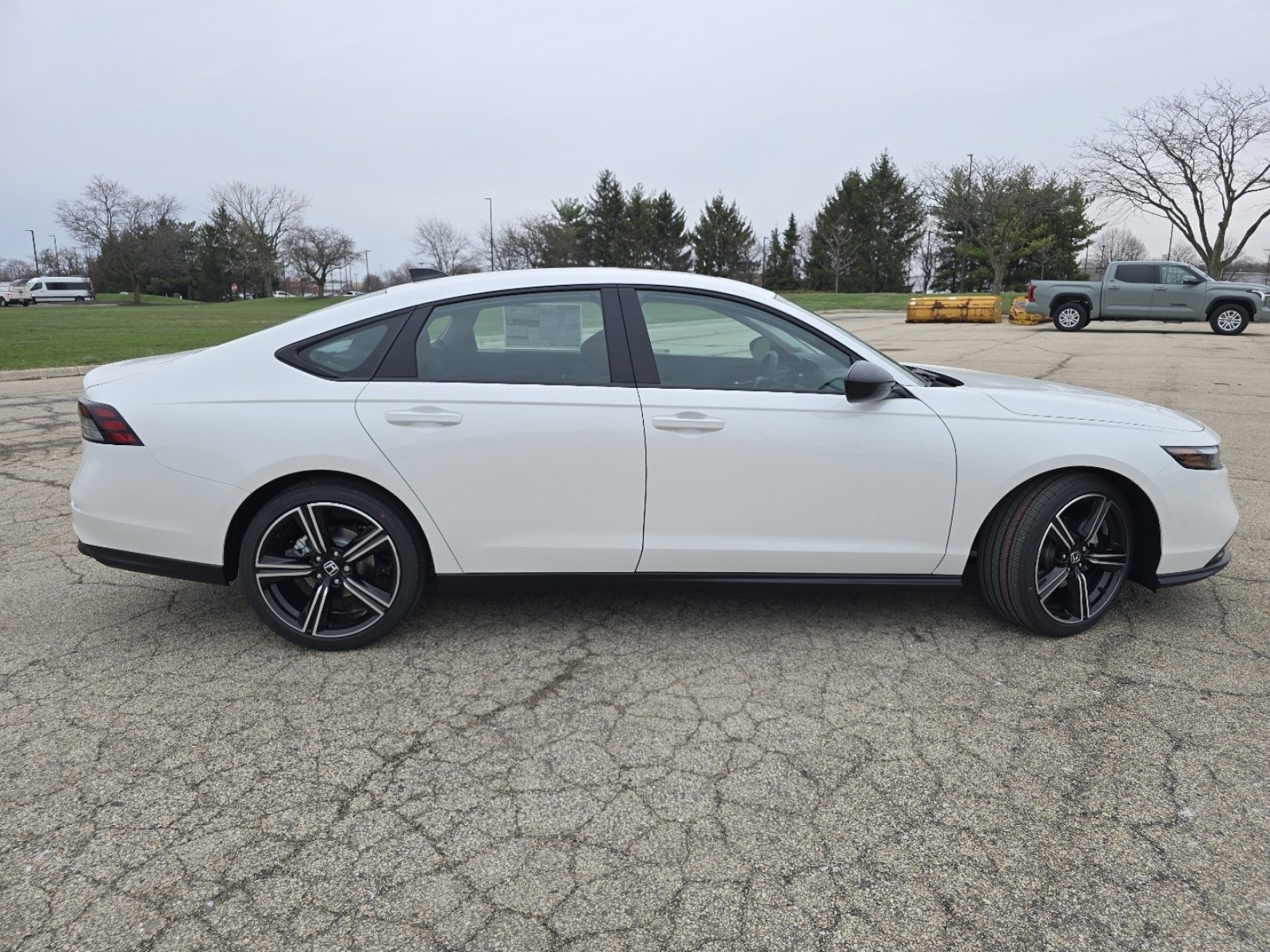 New 2026 Honda Accord SE image 18