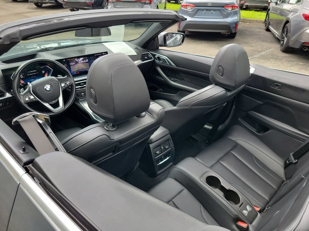 Used 2024 BMW 430i Convertible w/ Premium Package RWD image 15