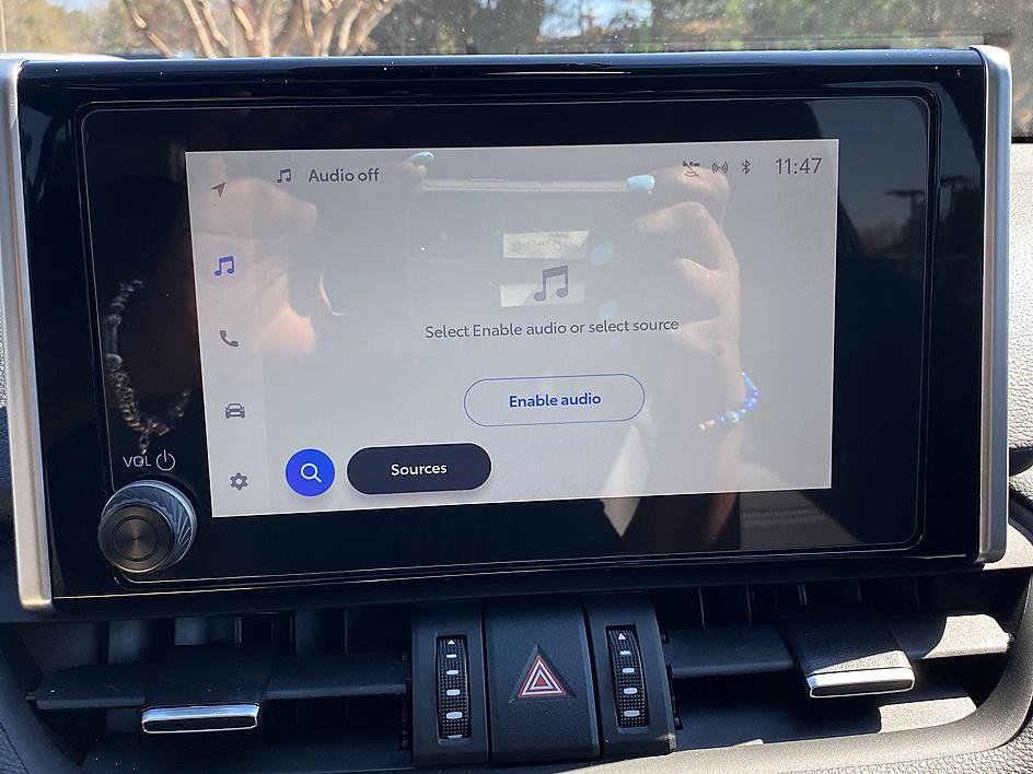 Certified 2025 Toyota RAV4 XLE Premium image 22