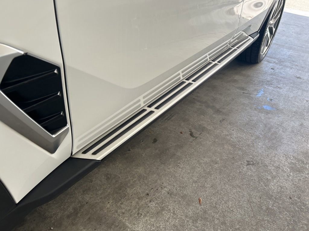 Used 2025 BMW X5 xDrive50e image 19