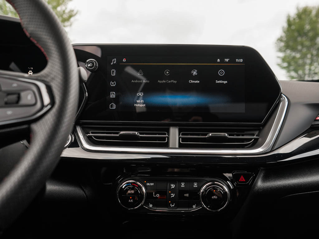 New 2026 Chevrolet Trax RS w/ Driver Confidence Package FWD image 22