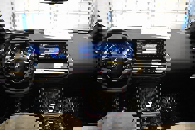 New 2025 BMW X3 xDrive30i w/ Premium Package image 5