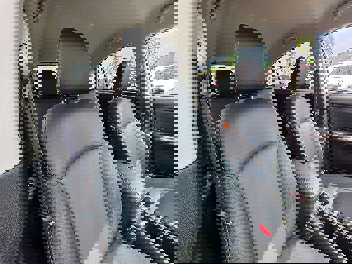 Used 2017 Subaru Crosstrek 2.0i Limited image 19