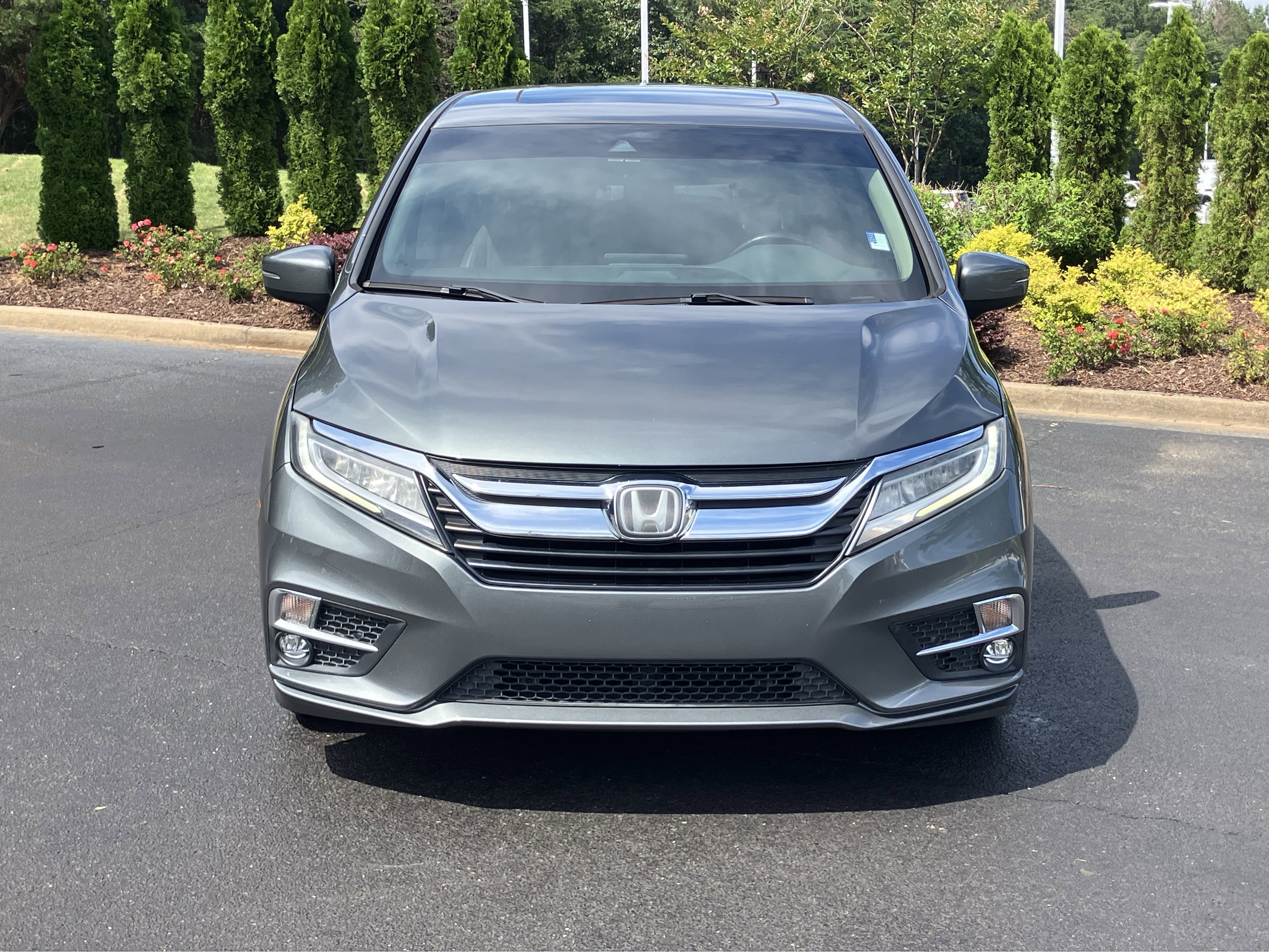 Used 2019 Honda Odyssey Touring image 3