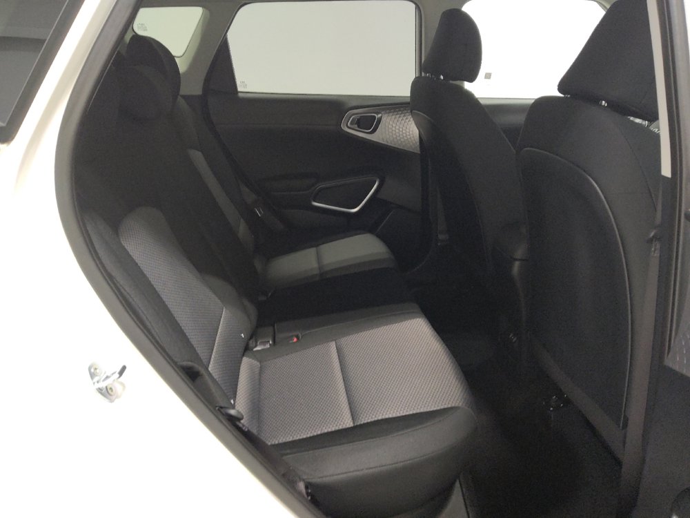 Used 2025 Kia Soul S image 19
