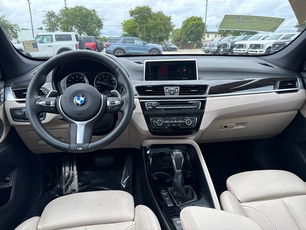 Used 2019 BMW X1 sDrive28i w/ M Sport Package FWD image 5