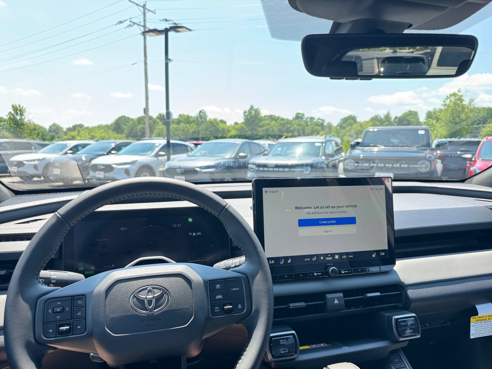 New 2026 Toyota RAV4 XSE w/ Weather Package AWD/4WD image 2