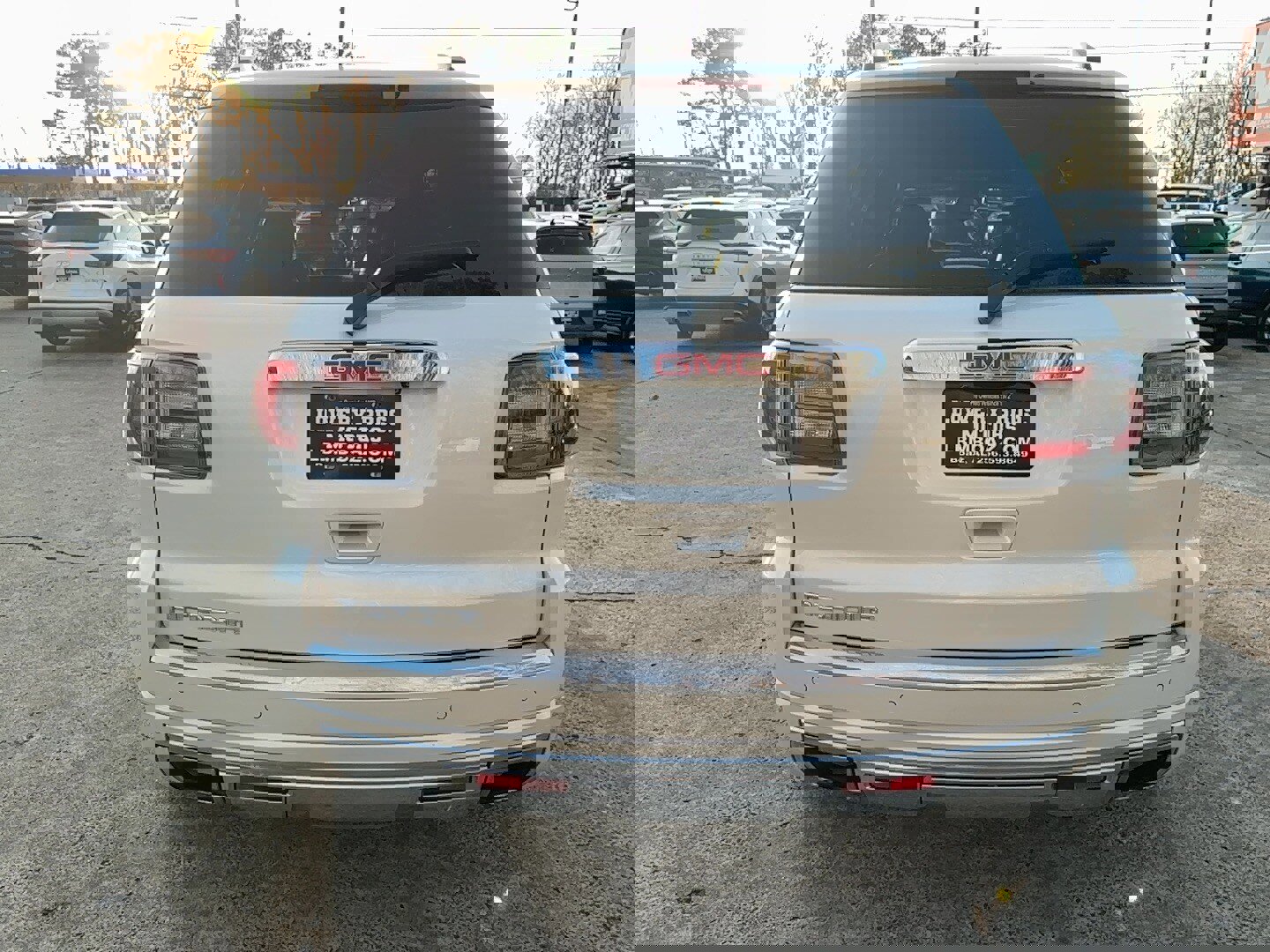 Used 2015 GMC Acadia Denali image 6