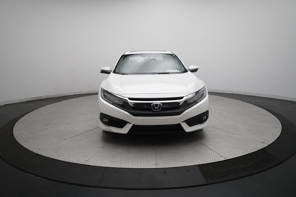 Certified 2018 Honda Civic Touring image 11