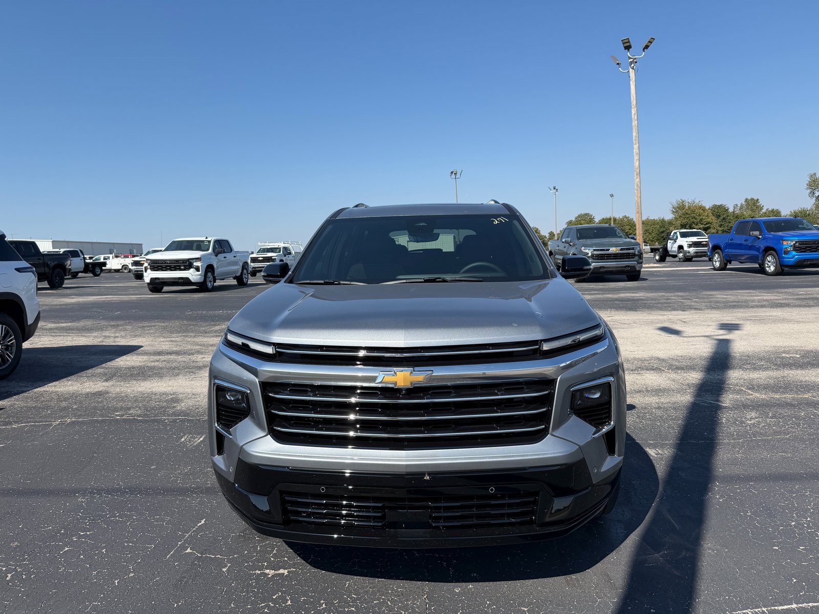 New 2026 Chevrolet Traverse High Country w/ LPO, Floor Liner Package image 4