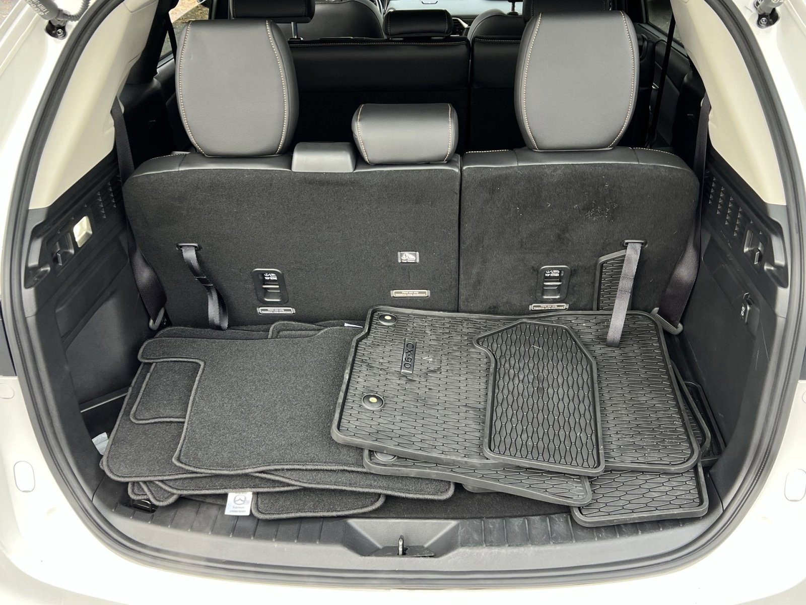 Used 2025 MAZDA CX-90 Plug-In Hybrid w/ Preferred image 25