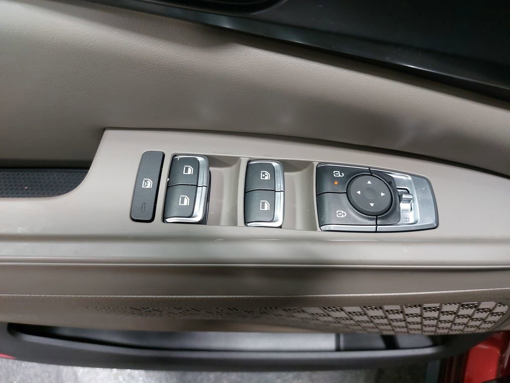 New 2026 Kia Carnival FWD image 30