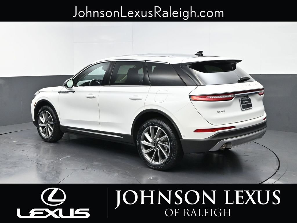 Used 2024 Lincoln Corsair FWD w/ Equipment Group 102A image 7