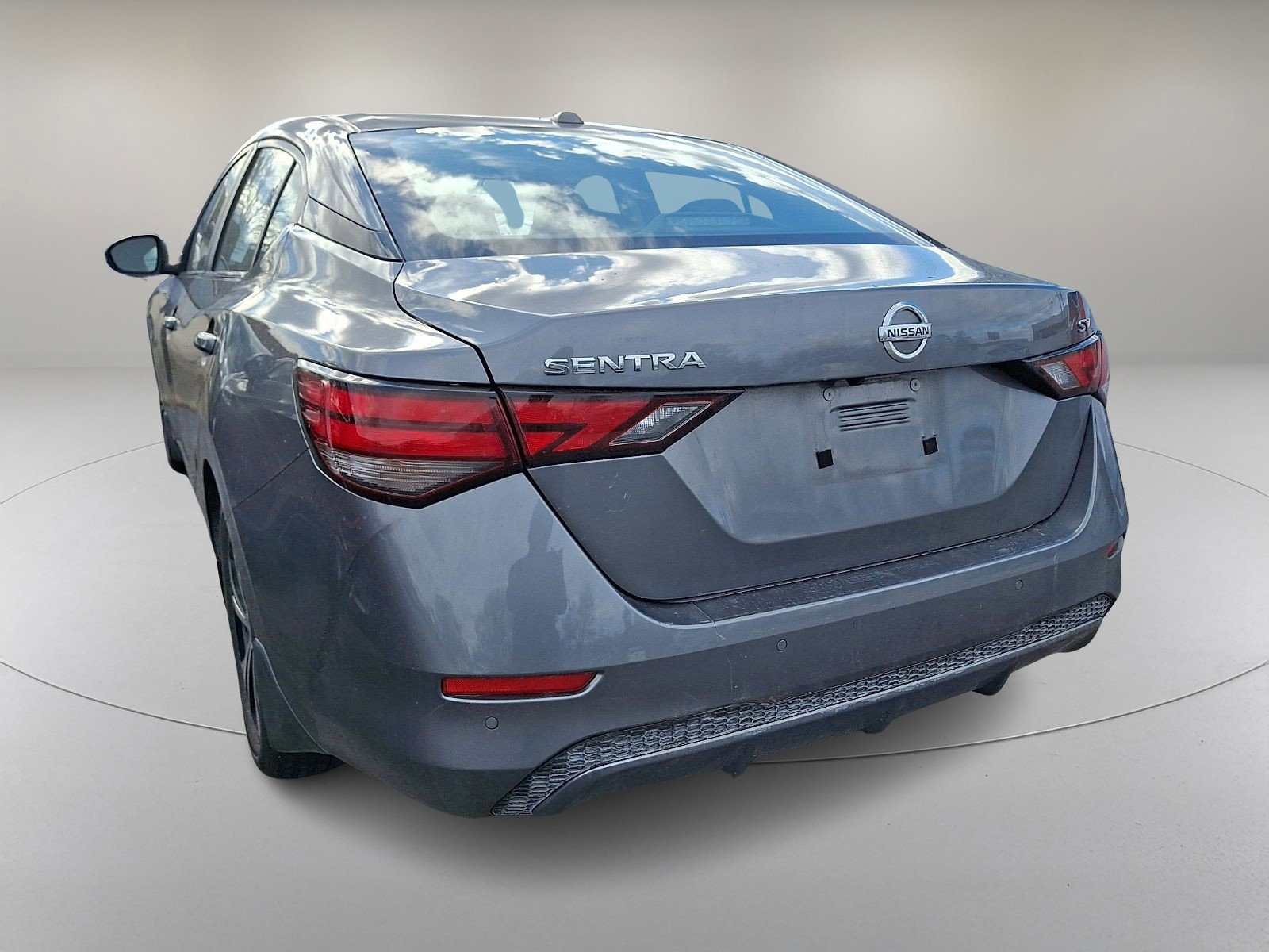 Used 2020 Nissan Sentra SV image 6