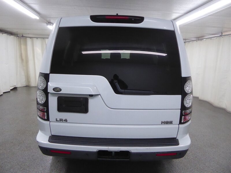 Used 2015 Land Rover LR4 HSE AWD/4WD image 5