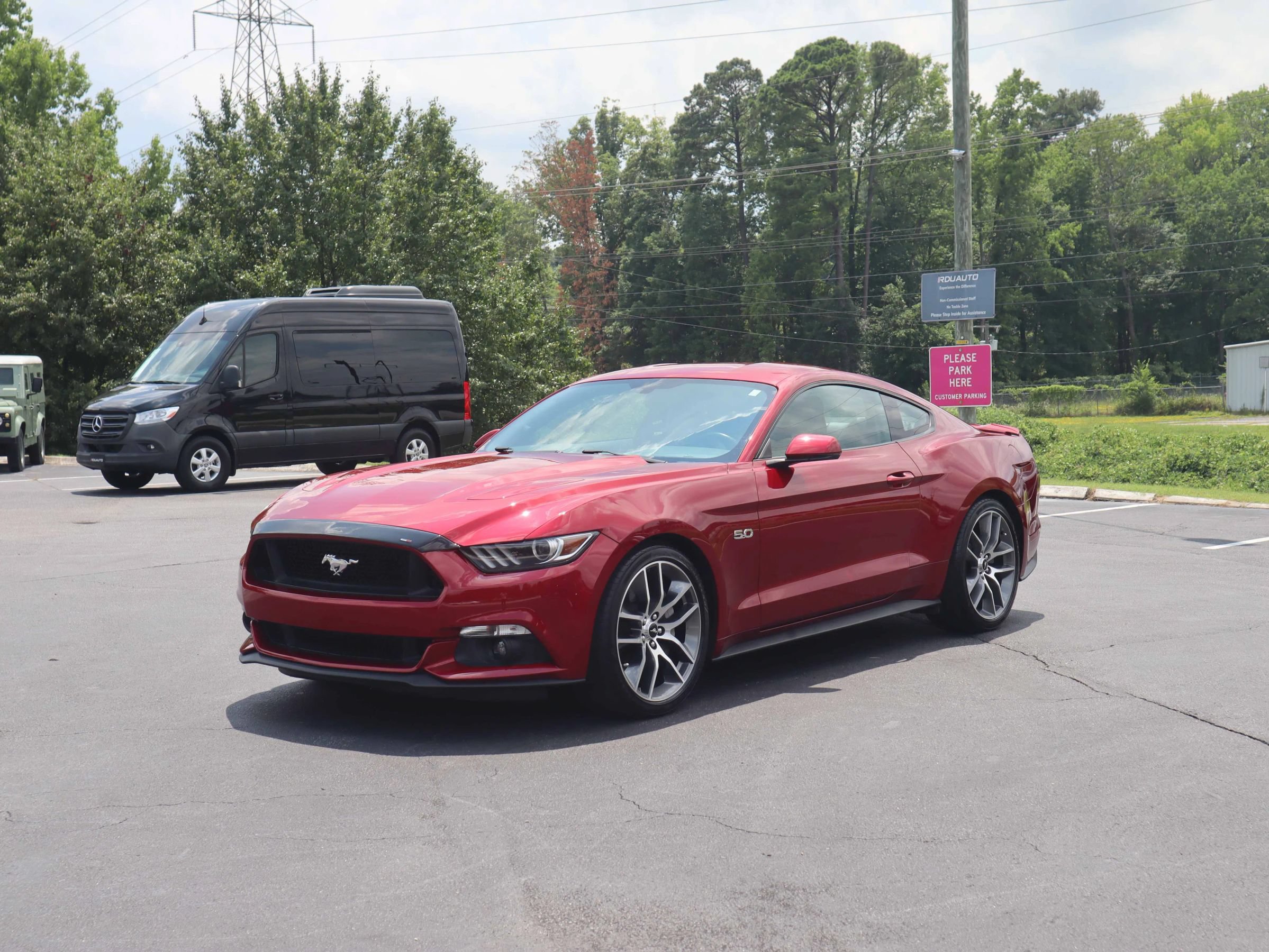Used 2017 Ford Mustang GT Premium RWD image 6