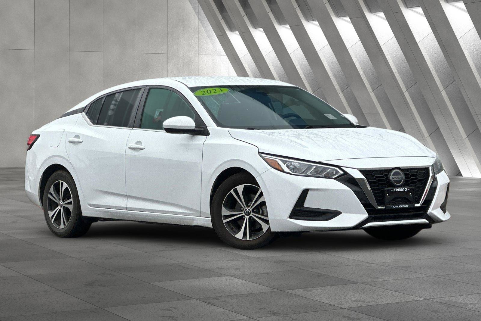 Used 2023 Nissan Sentra SV image 1